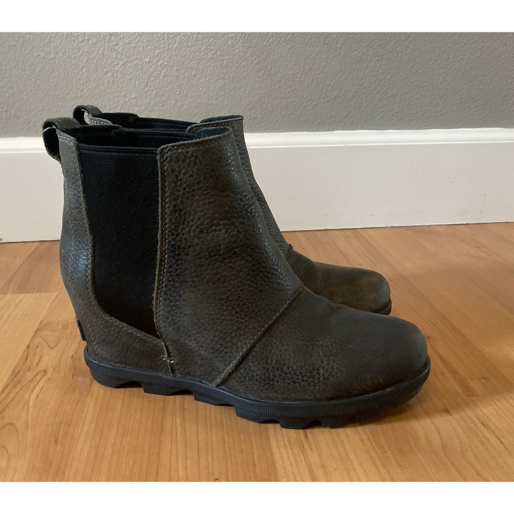 Sorel Joan of Arctic Wedge II Chelsea Boots Womens 9 Quarry Gray/ Green
